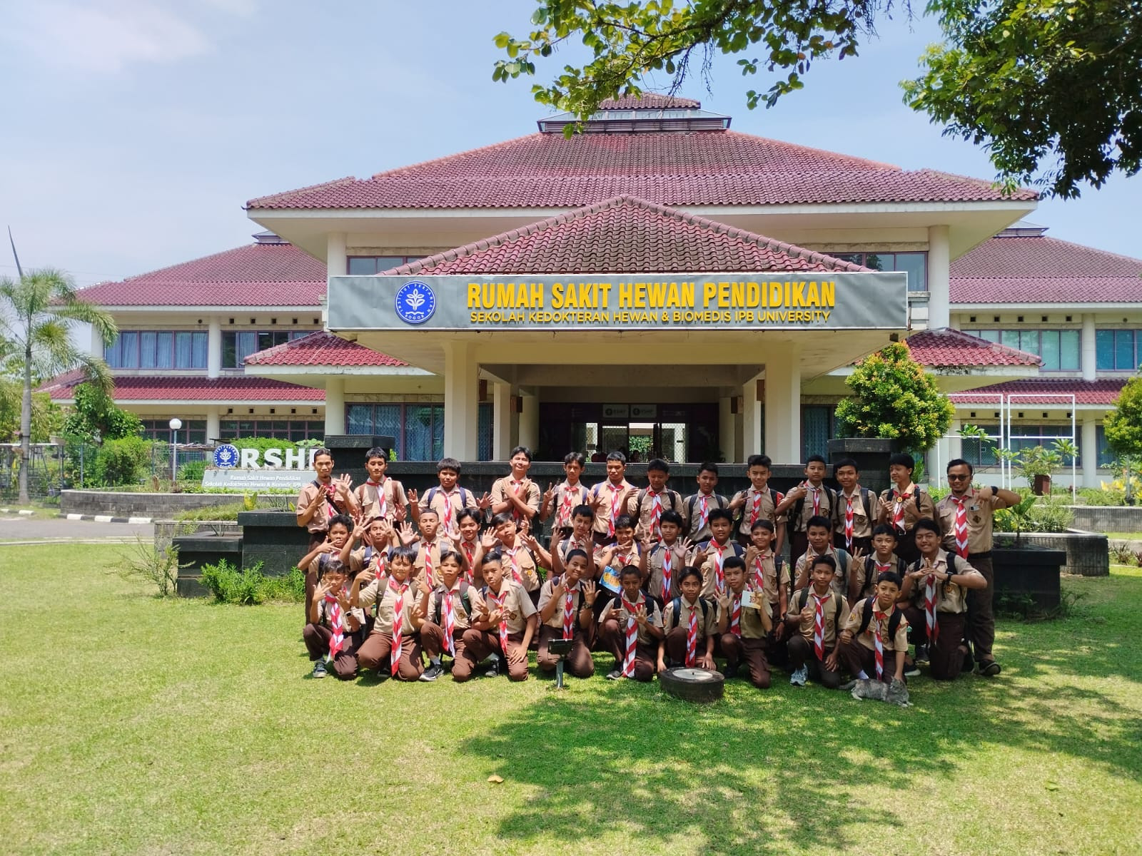 Kunjungan Belajar Luar Kelas s SMPIT ZAID BIN TSABIT